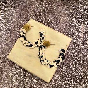 Black and White Marble Scallop Hoops